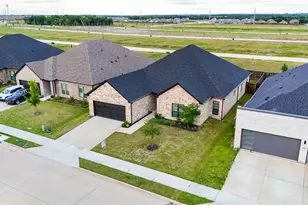354 Rock Acre Dr, Lavon, TX 75166 - Photo 1