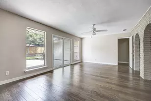 2225 Stone Creek Dr, Plano, TX 75075 - Photo 25