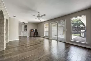 2225 Stone Creek Dr, Plano, TX 75075 - Photo 27