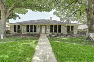 2225 Stone Creek Dr, Plano, TX 75075 - Photo 1