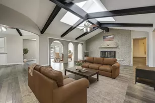 2225 Stone Creek Dr, Plano, TX 75075 - Photo 15