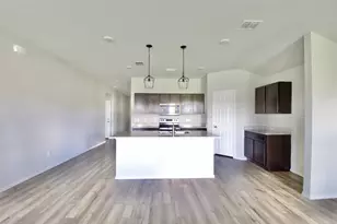 7009 Llano Dr, China Spring, TX 76633 - Photo 9