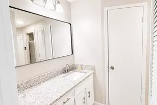 4110 Shamrock Dr, Arlington, TX 76016 - Photo 11