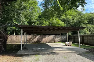 604 Harrel Ave, Bynum, TX 76631 - Photo 7