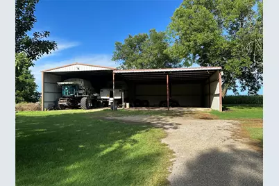 604 Harrel Avenue, Bynum, TX 76631 - Photo 9