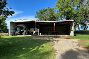 604 Harrel Ave, Bynum, TX 76631 - Photo 9
