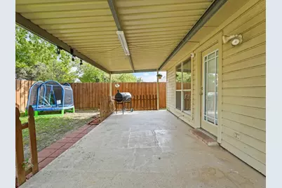 4702 Grovetree Lane, Garland, TX 75043 - Photo 11