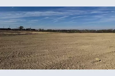 2824 E Milam Road, Sanger, TX 76266 - Photo 17