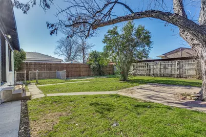 5011 Parkland Avenue, Dallas, TX 75235 - Photo 17