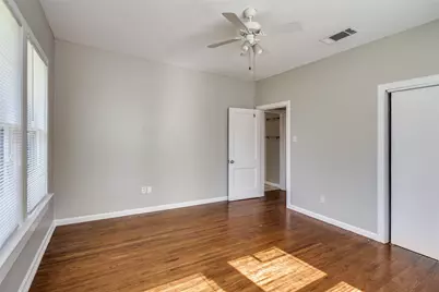 5011 Parkland Avenue, Dallas, TX 75235 - Photo 13