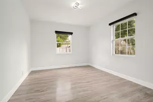1301 Cardinal St, Arlington, TX 76010 - Photo 15