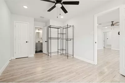 1301 Cardinal Street, Arlington, TX 76010 - Photo 17