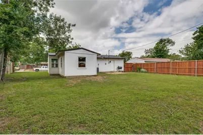 1301 Cardinal Street, Arlington, TX 76010 - Photo 23