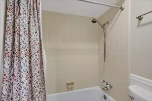2400 Kings Country Dr, Irving, TX 75038 - Photo 33