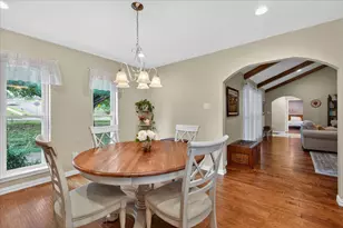 2400 Kings Country Dr, Irving, TX 75038 - Photo 11
