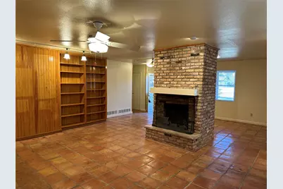 2301 Post Oak Road, Abilene, TX 79605 - Photo 3