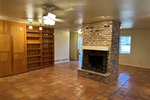 2301 Post Oak Rd, Abilene, TX 79605 - Photo 3
