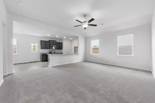 928 Crimson Wolf Rd, Fort Worth, TX 76108 - Photo 7