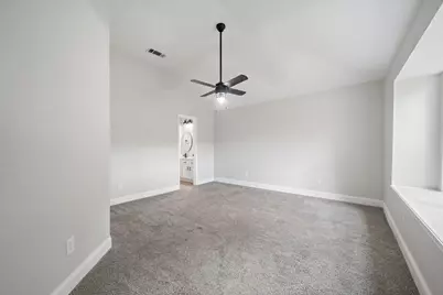 310 Valley Spring Drive, Arlington, TX 76018 - Photo 13