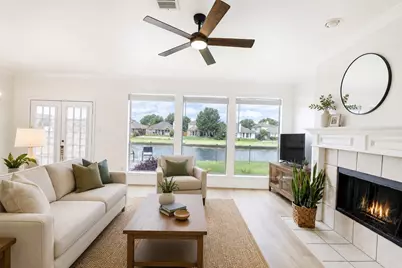 11533 Gloriosa Drive, Fort Worth, TX 76244 - Photo 5