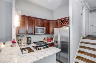 2201 Wolf St, Dallas, TX 75201 - Photo 7