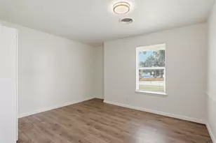 2121 Canton Dr, Fort Worth, TX 76112 - Photo 15