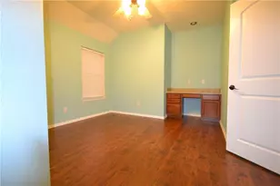 9021 Georgetown Pl, Fort Worth, TX 76244 - Photo 13
