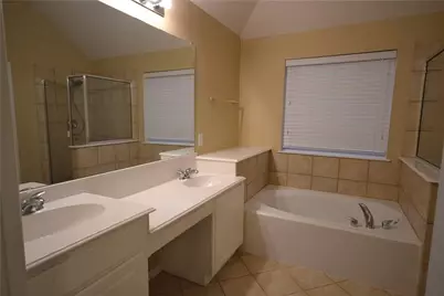 9021 Georgetown Place, Fort Worth, TX 76244 - Photo 11