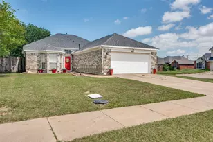 5651 Centeridge Dr, Dallas, TX 75249 - Photo 1