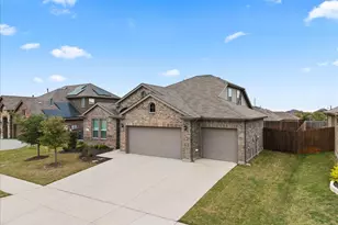 1117 Scotney Ln, Saginaw, TX 76131 - Photo 3