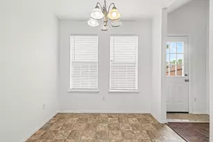 221 Los Angeles Dr, Glenn Heights, TX 75154 - Photo 17