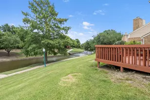 215 Cimarron Trail, Irving, TX 75063 - Photo 31