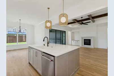 308 Meadowlands Drive, Denton, TX 76210 - Photo 7