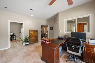 2220 W 2nd Avenue, Corsicana, TX 75110 - Photo 9