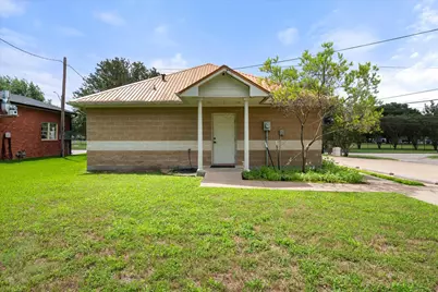 2220 W 2nd Avenue, Corsicana, TX 75110 - Photo 29