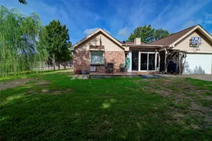 4825 Bobtown Rd, Garland, TX 75043 - Photo 5
