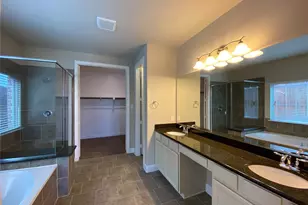 927 Bentley Drive, Roanoke, TX 76262 - Photo 19
