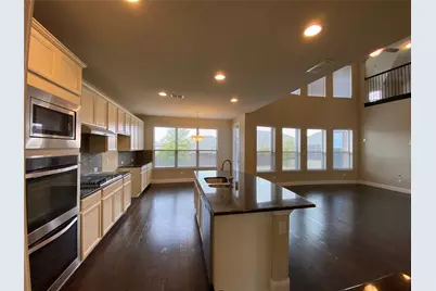 927 Bentley Drive, Roanoke, TX 76262 - Photo 7