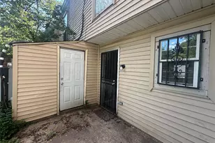 9447 Olde Towne Row, Dallas, TX 75227 - Photo 21