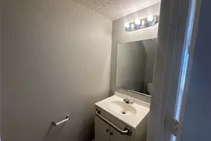 9447 Olde Towne Row, Dallas, TX 75227 - Photo 7