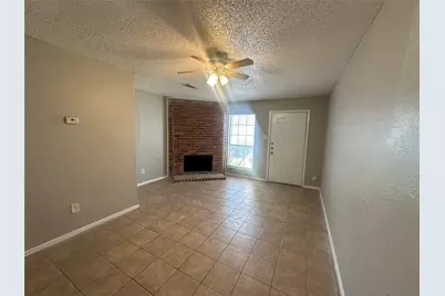 9447 Olde Towne Row, Dallas, TX 75227 - Photo 3
