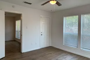 3901 Bois D Arc St, Greenville, TX 75401 - Photo 13