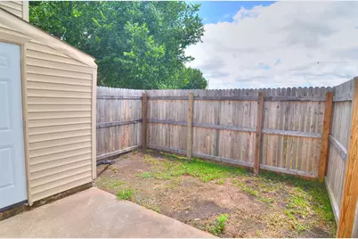 2194 Aspen Drive, Dallas, TX 75227 - Photo 9