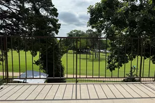 2505 Wedglea Dr, Dallas, TX 75211 - Photo 5