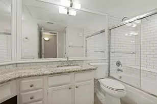 16301 Ledgemont Ln, Addison, TX 75001 - Photo 19