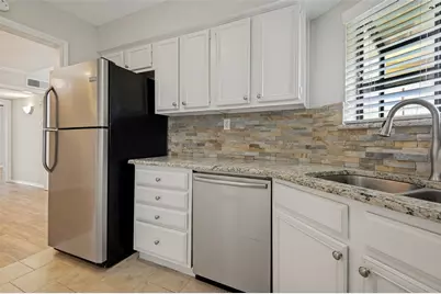 16301 Ledgemont Lane #277, Addison, TX 75001 - Photo 15