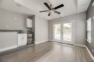 6742 Hialeah Dr, Dallas, TX 75214 - Photo 11