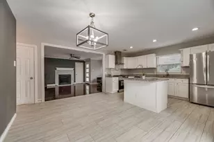 6742 Hialeah Dr, Dallas, TX 75214 - Photo 7