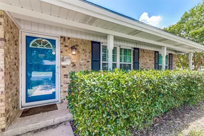 1121 W Redbud Drive, Hurst, TX 76053 - Photo 3