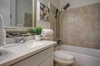 914 Meadow Mead Drive, Allen, TX 75002 - Photo 15